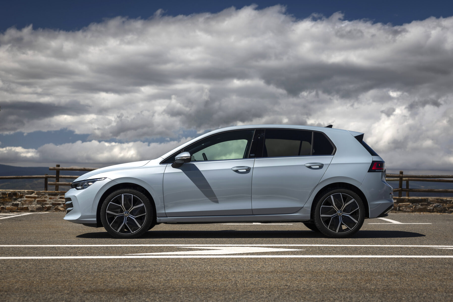 Rent a Car 2Door – Mietwagen in Zürich, Luzern & St. Gallen – flexibel & günstig